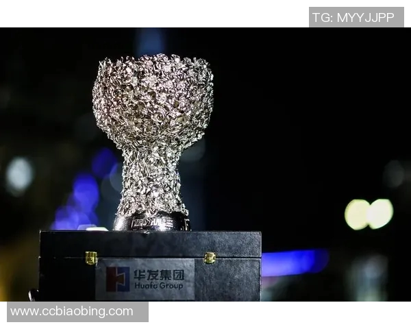 奖杯背后的荣耀与坚持：从竞技到人生的象征意义探讨