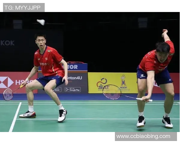 北京羽毛球队实力之争引发热议球迷观点各异分析深入